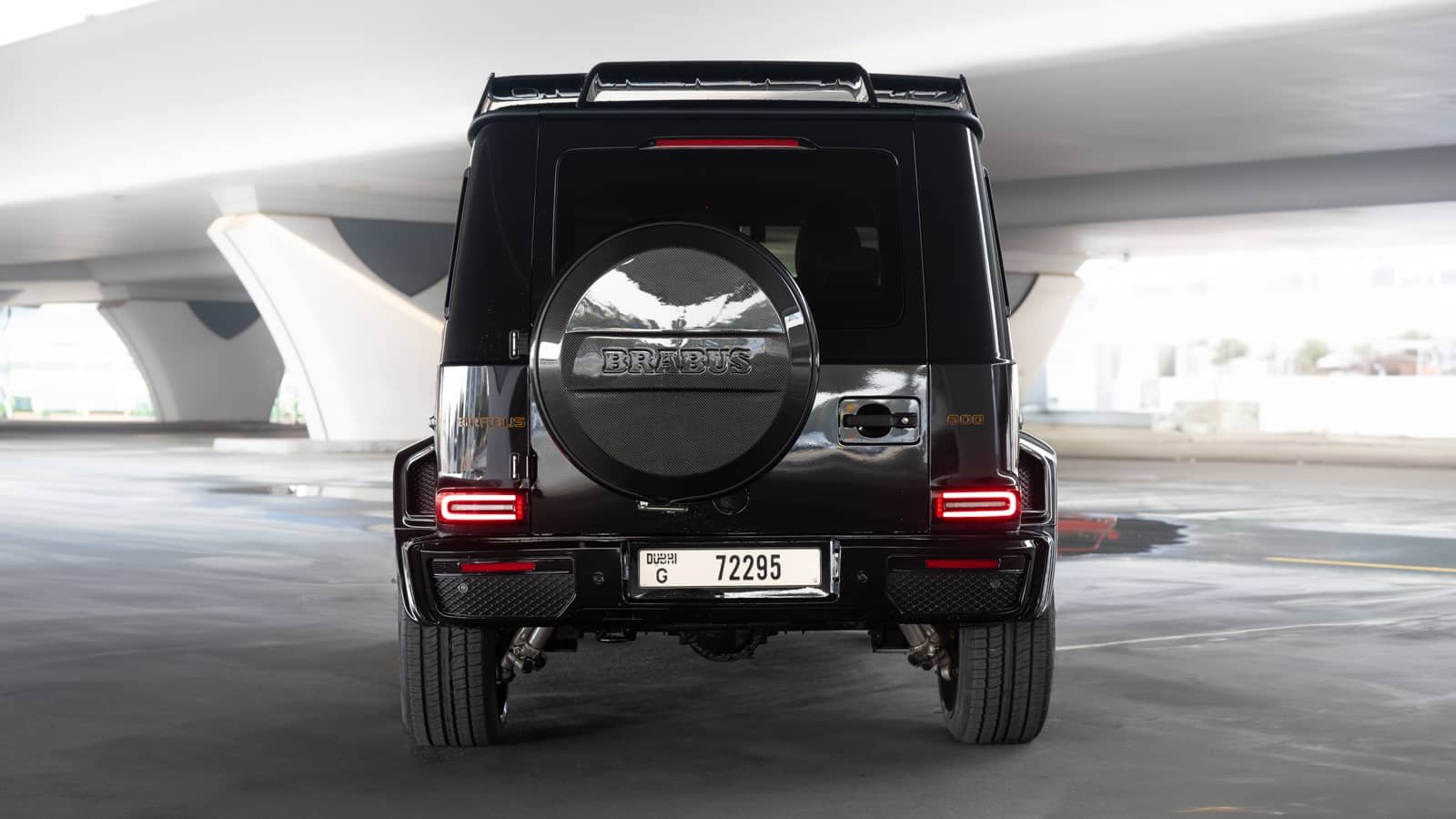 Rent Mercedes-Benz G800 Brabus in Dubai (Black Gloss) photo 5