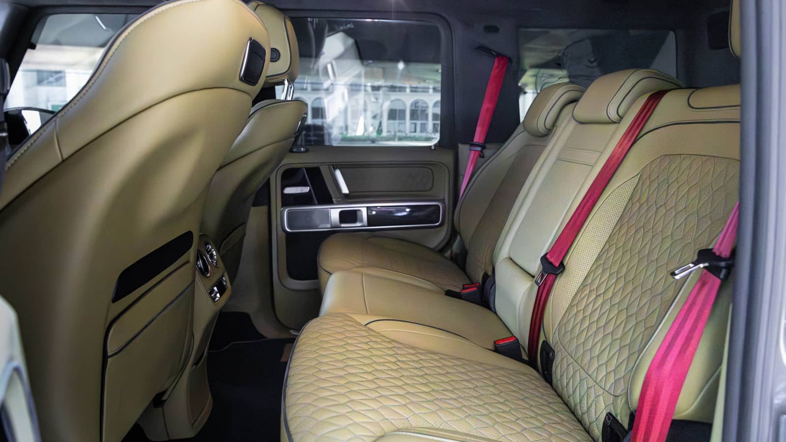 Rent Mercedes-Benz G800 Brabus in Dubai (Gray) photo 7