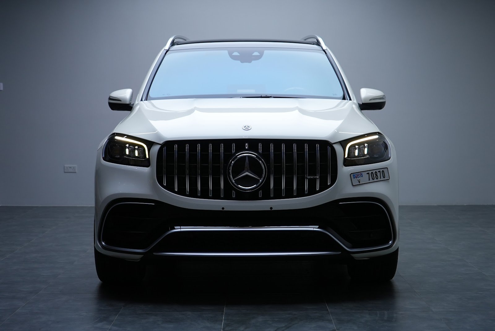 Rent Mercedes-Benz GLS 63 in Dubai rental in Dubai