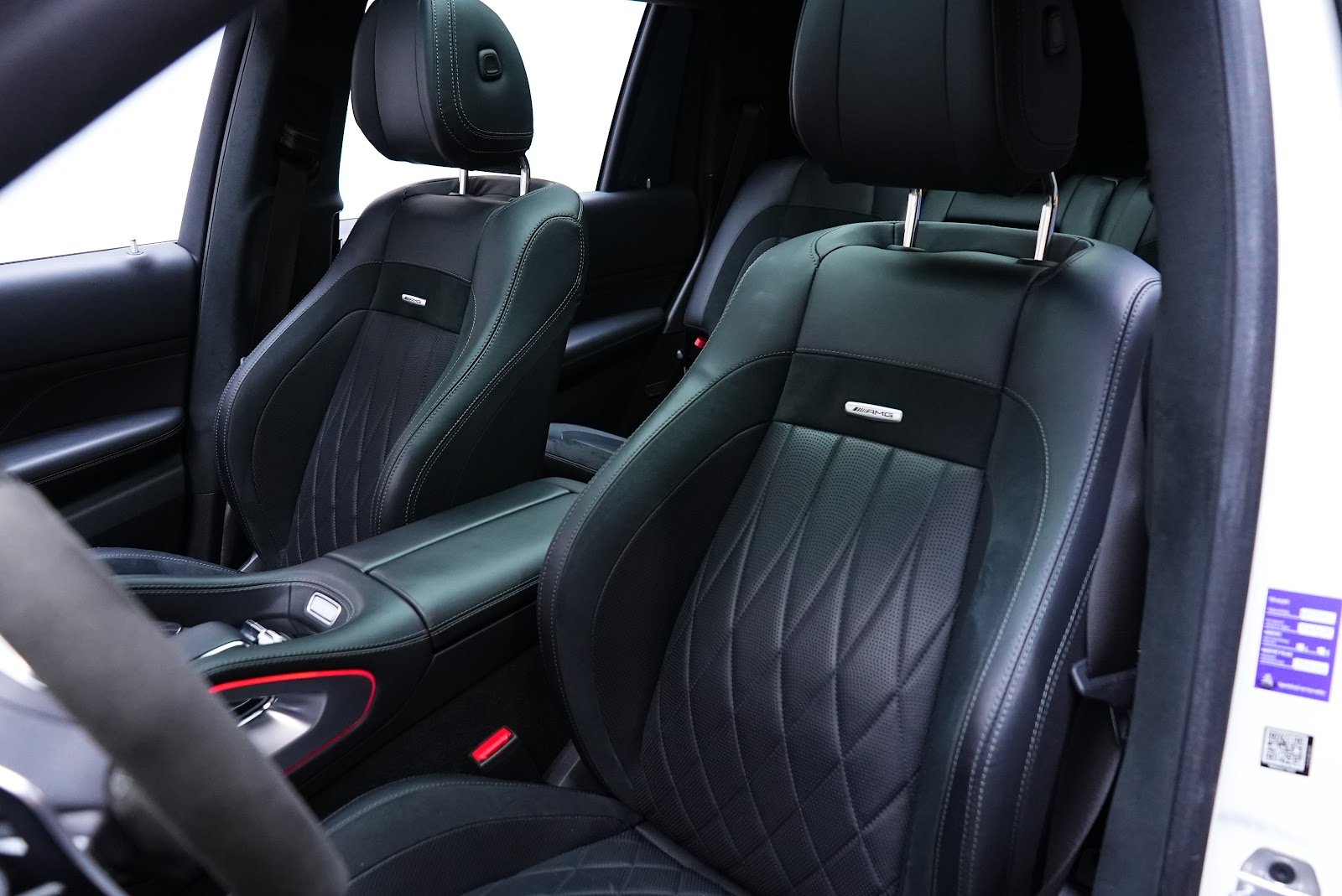 Rent Mercedes-Benz GLS 63 in Dubai photo 14