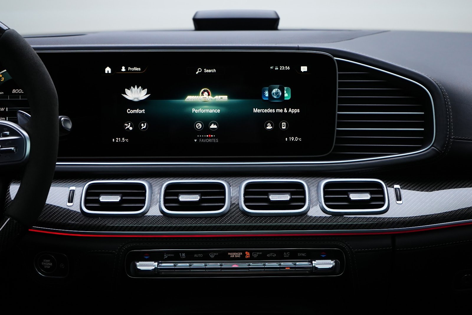 Rent Mercedes-Benz GLS 63 in Dubai photo 19