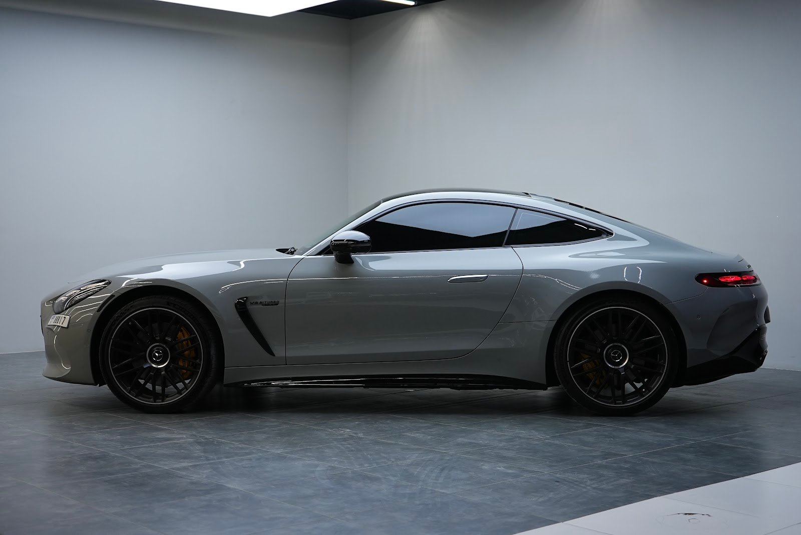 Rent Mercedes-Benz GT63 in Dubai photo 13