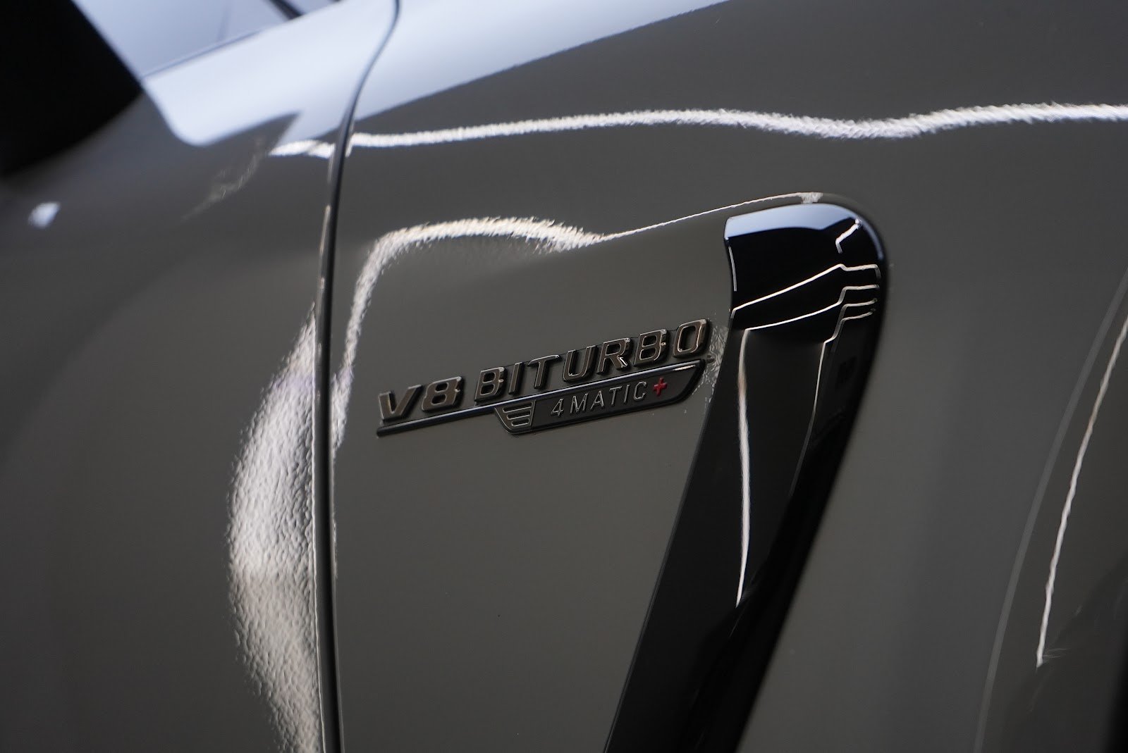 Rent Mercedes-Benz GT63 in Dubai photo 2