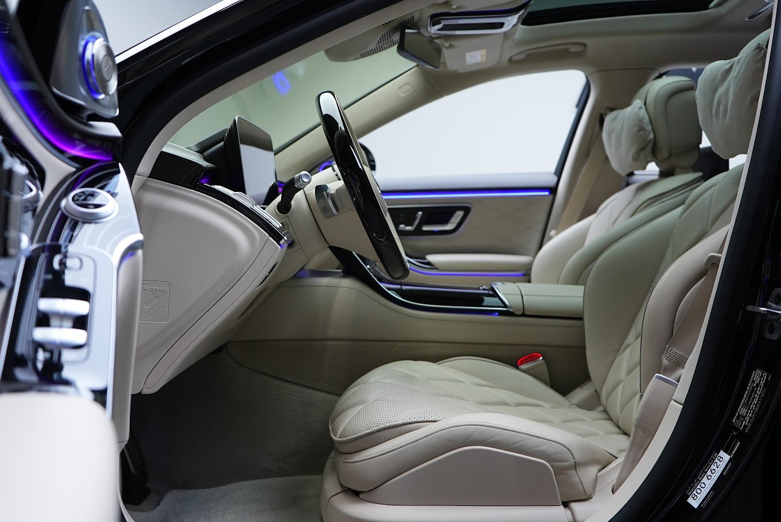 Rent Mercedes-Maybach S680 Long in Dubai photo 17