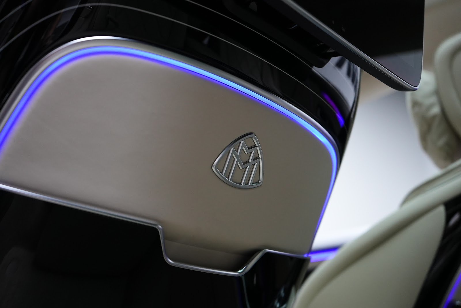Rent Mercedes-Maybach S680 Long in Dubai photo 26