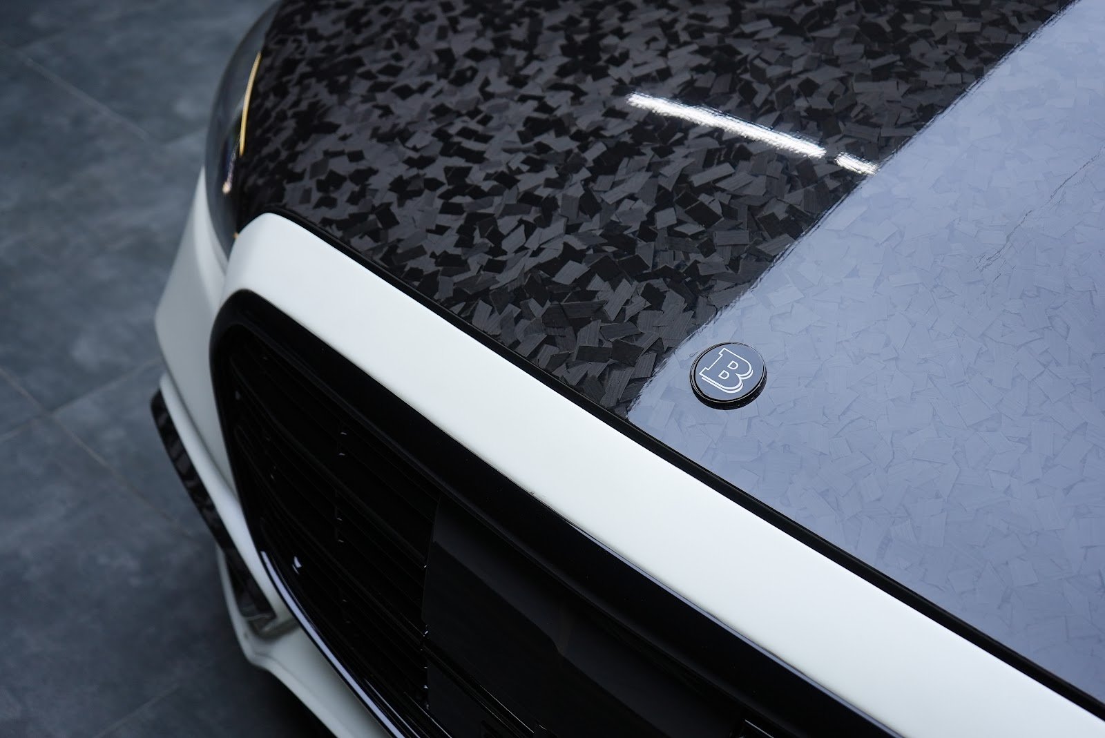 Rent Mercedes-Benz S580 Brabus in Dubai photo 16