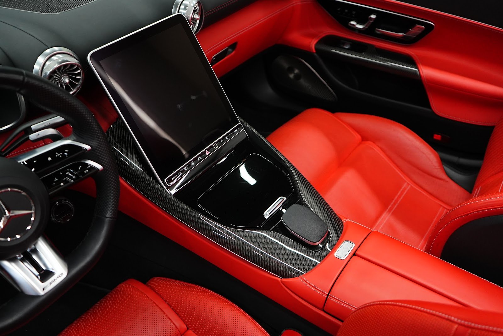 Rent Mercedes-Benz SL 63 AMG in Dubai photo 12
