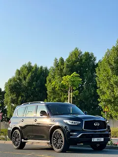 Hire 2024 Infiniti QX80 in Al Barsha 1 photo 3
