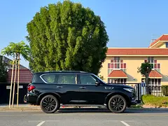 Hire 2024 Infiniti QX80 in Al Barsha 1 photo 9