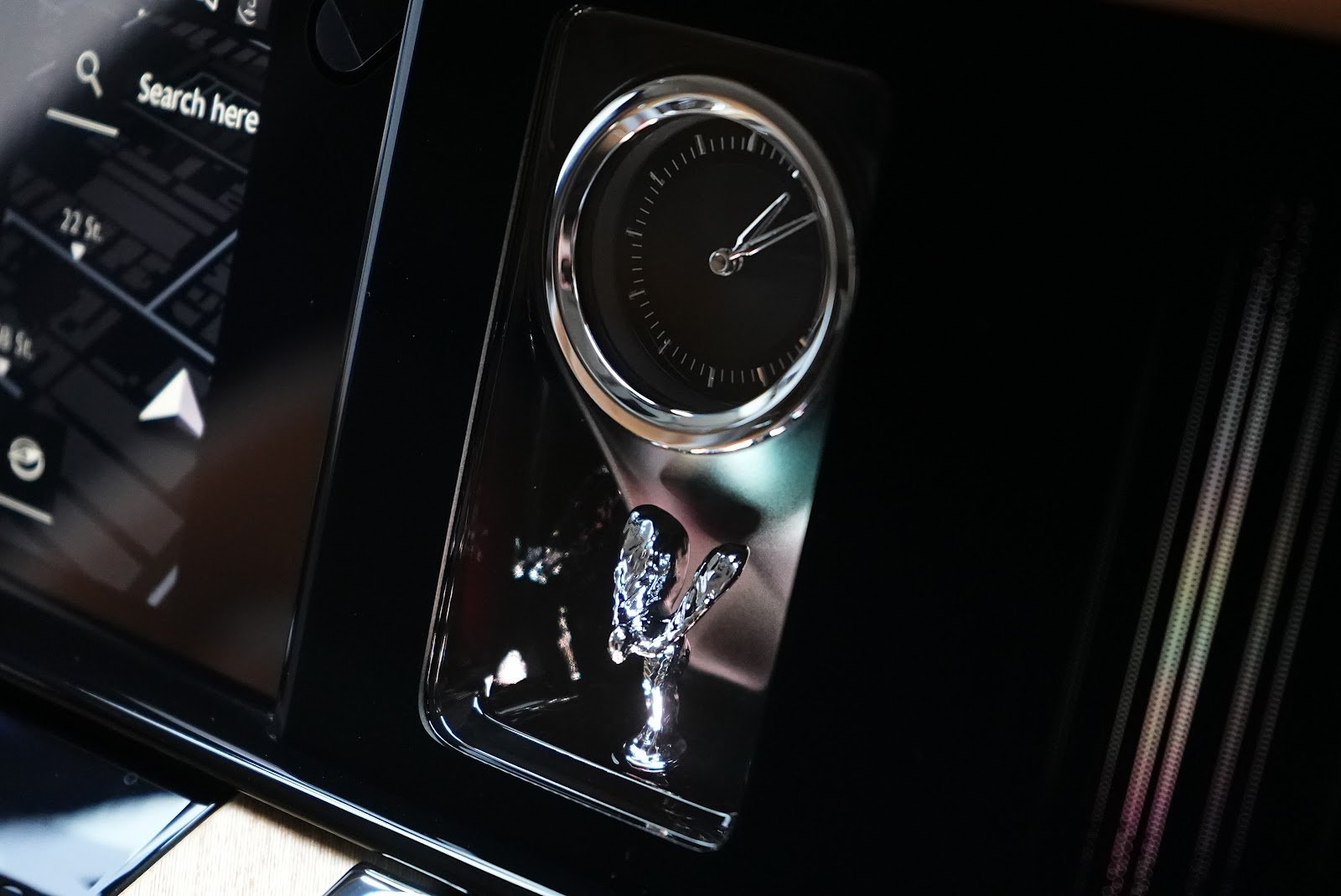 Rent 2025 Rolls-Royce Cullinan in Dubai (Brown) photo 6