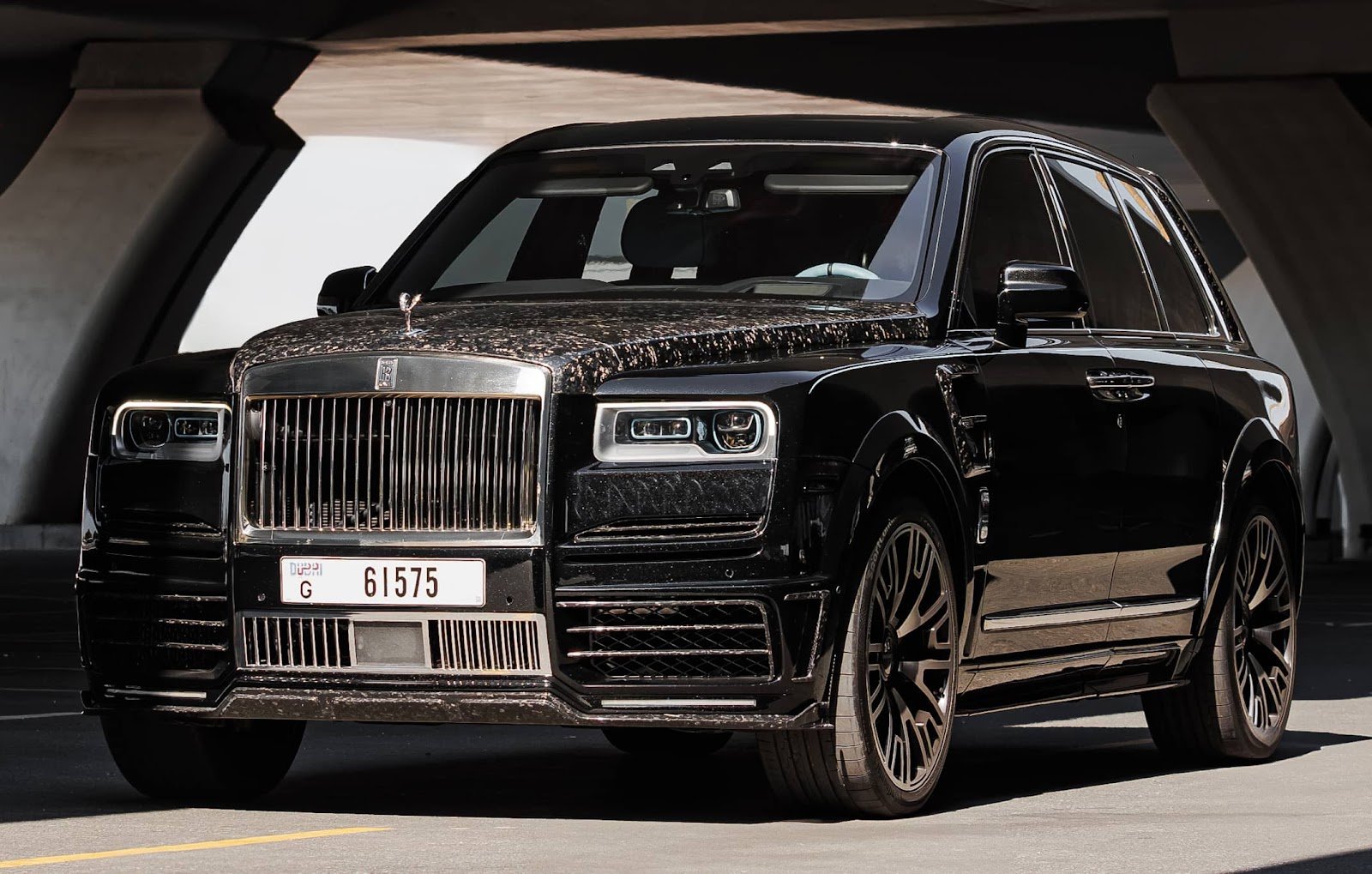 Rent Rolls-Royce Cullinan Mansory in Dubai rental in Dubai