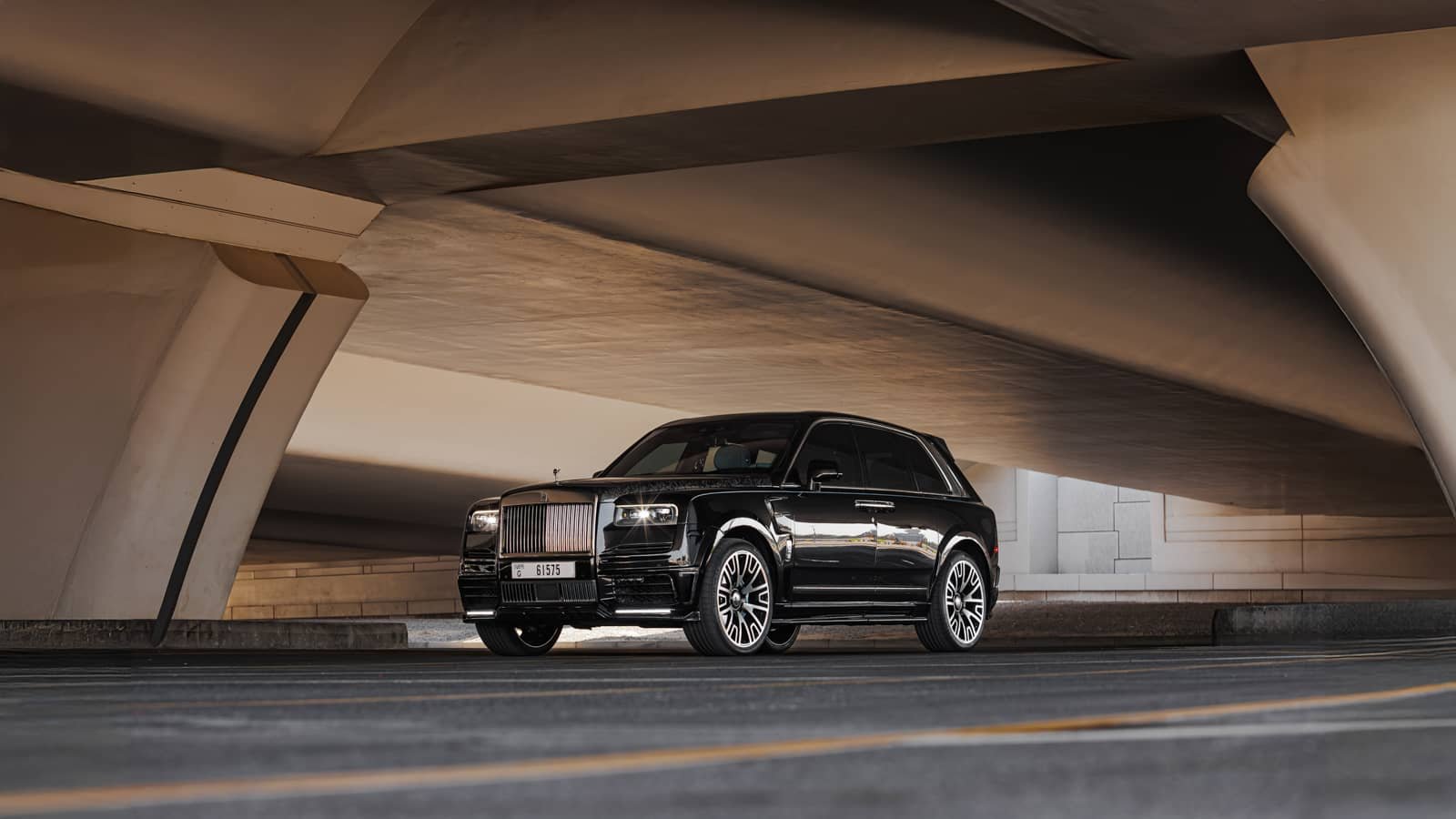 Rent Rolls-Royce Cullinan Mansory in Dubai photo 4