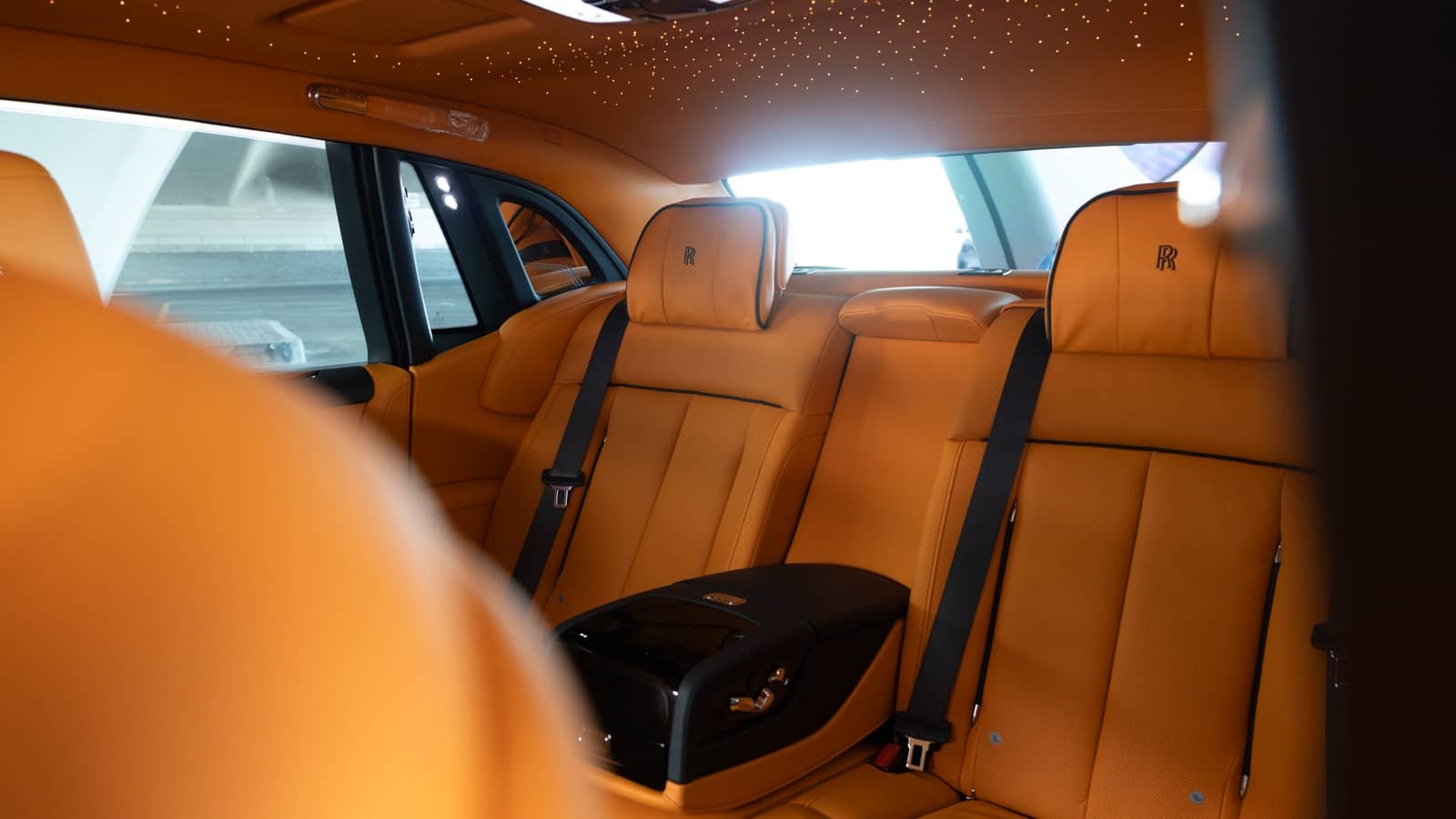 Rent Rolls-Royce Phantom in Dubai photo 14