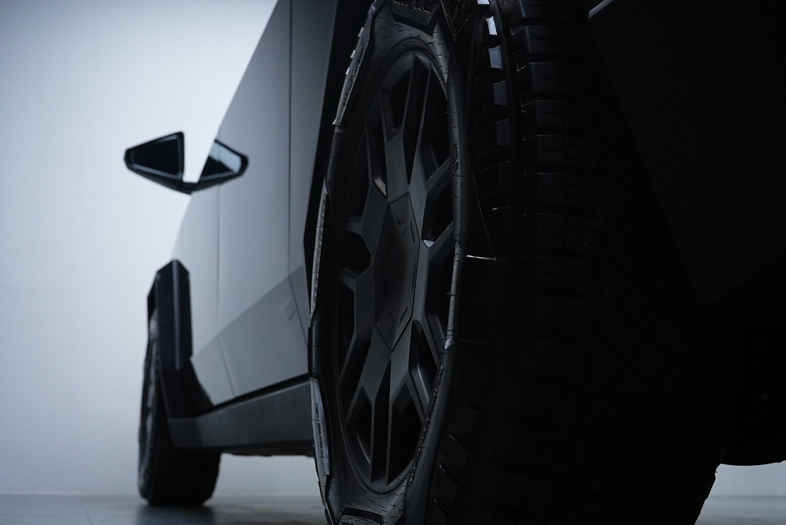 Rent Tesla Cyberbeast in Dubai photo 10