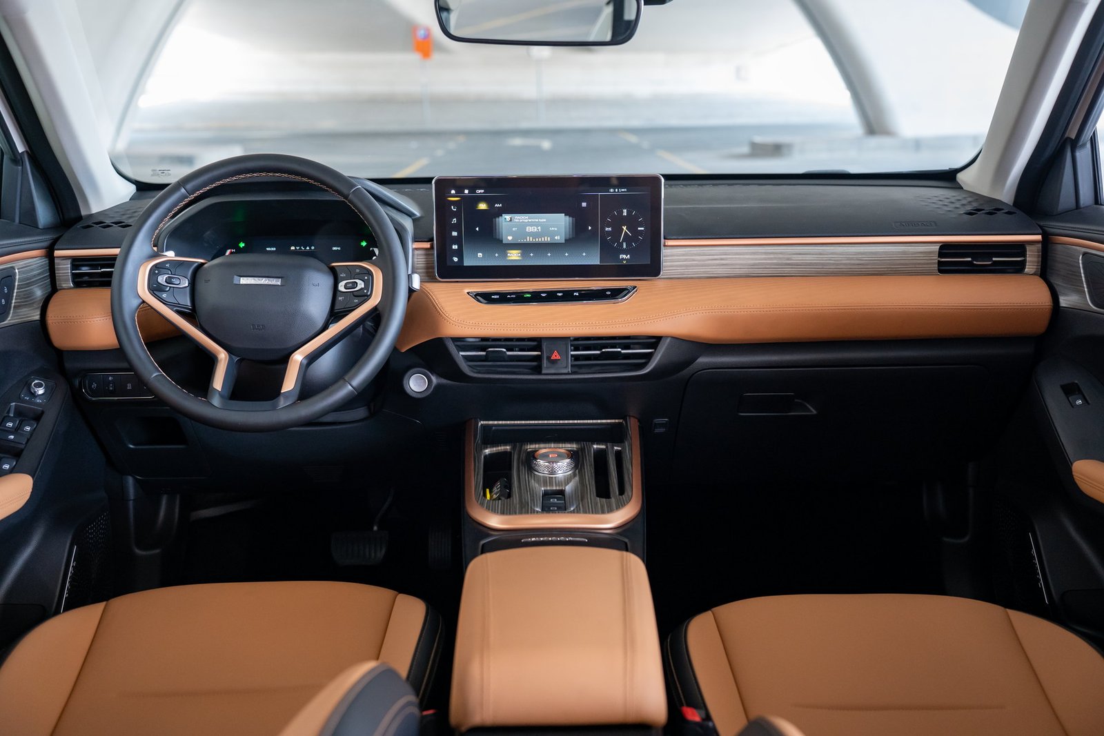 2023 Haval Jolion for Rent in Dubai photo 12