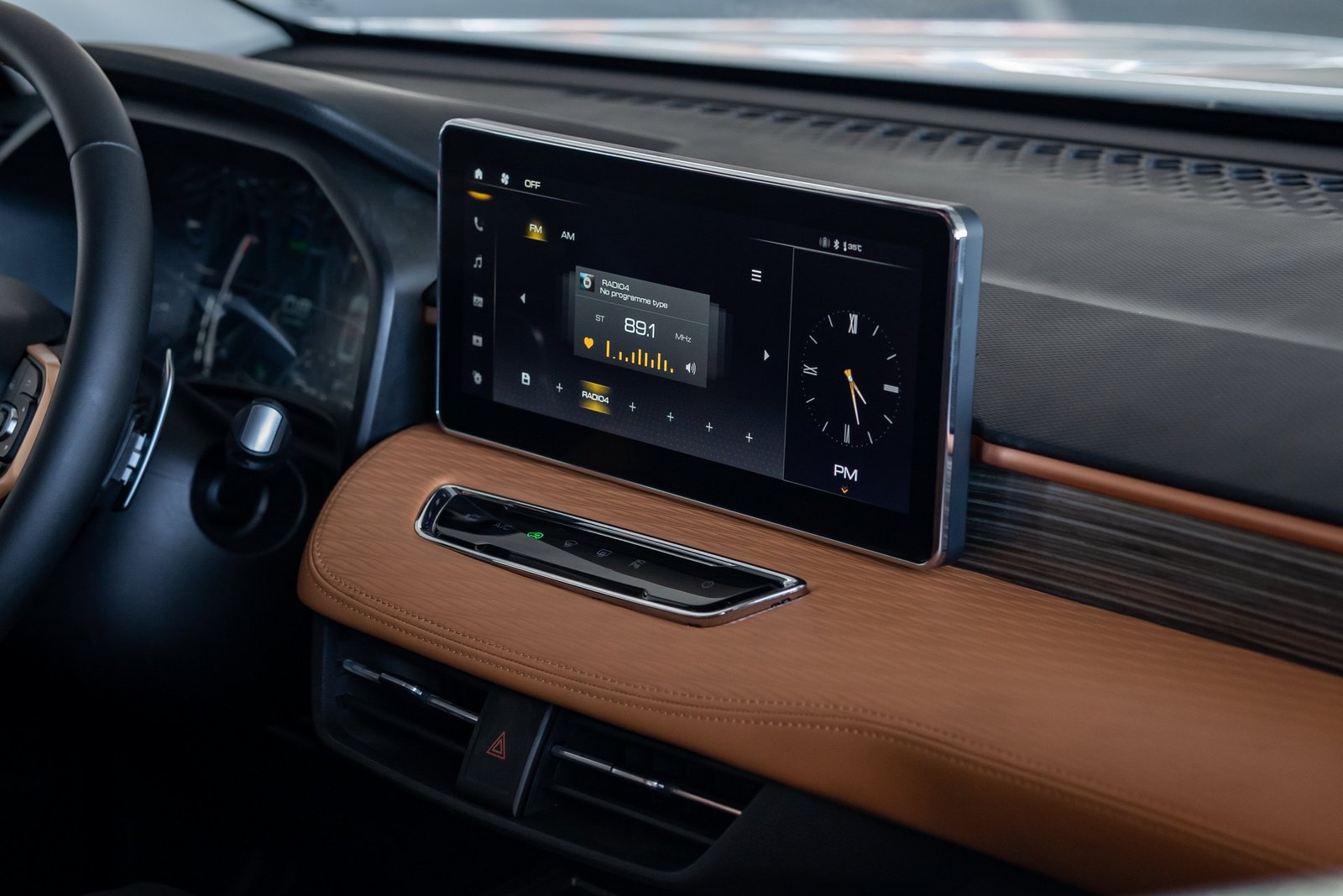 2023 Haval Jolion for Rent in Dubai photo 10