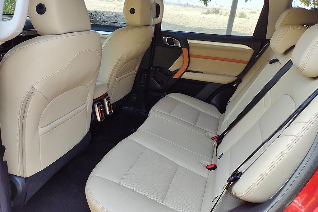2023 Haval Dargo for Rent in Dubai photo 8