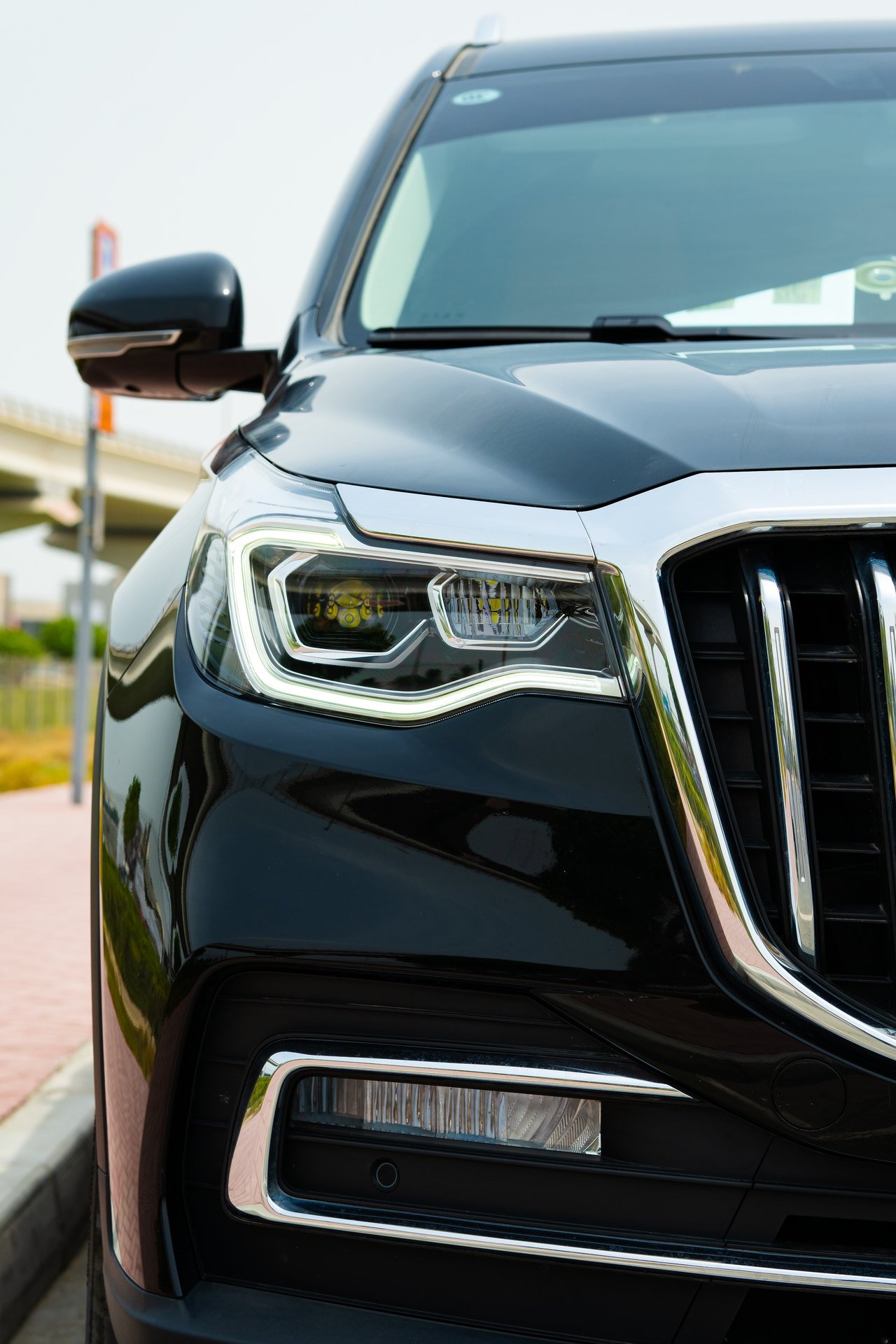 2022 Hongqi HS7 for Rent in Dubai photo 5