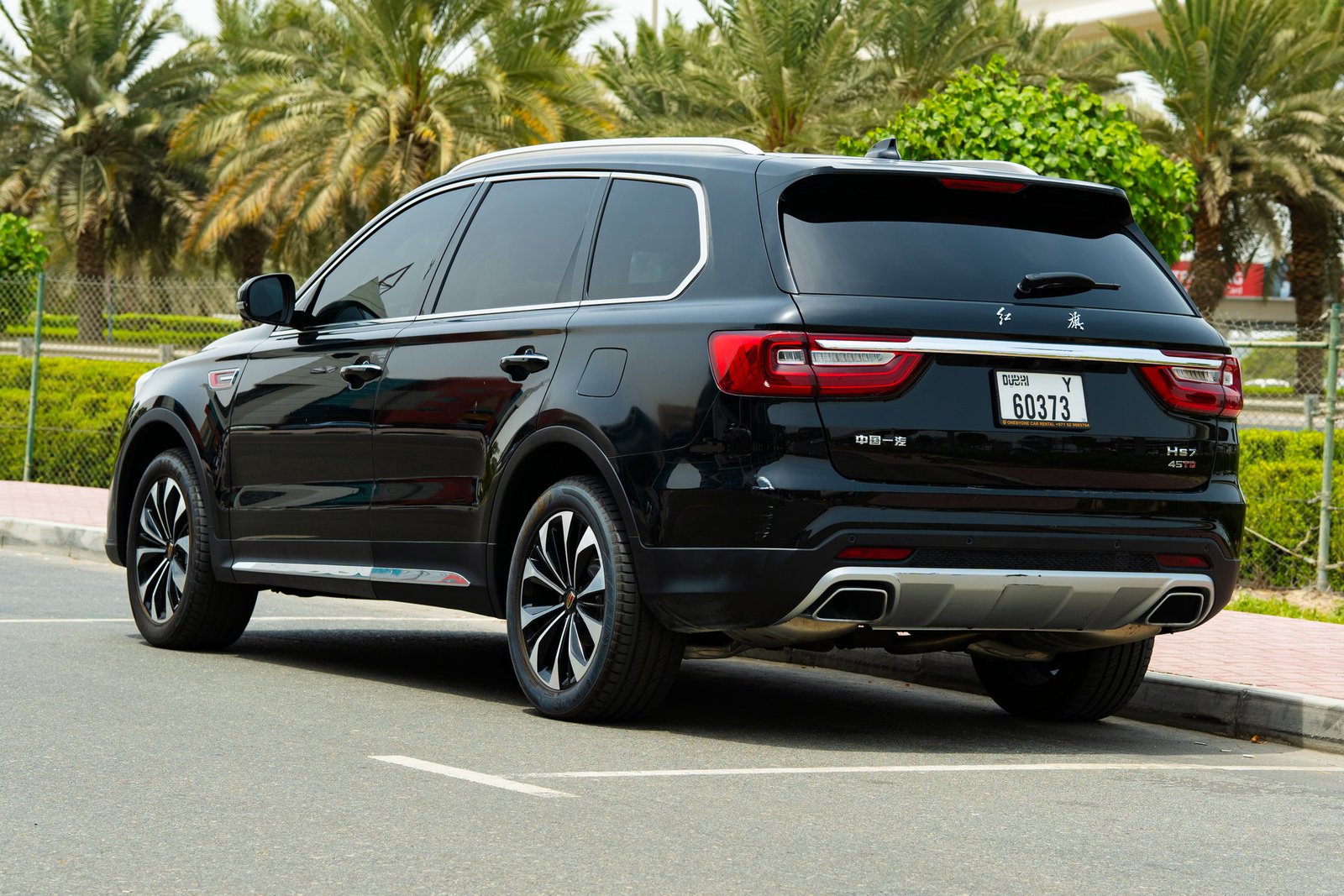 2022 Hongqi HS7 for Rent in Dubai photo 6