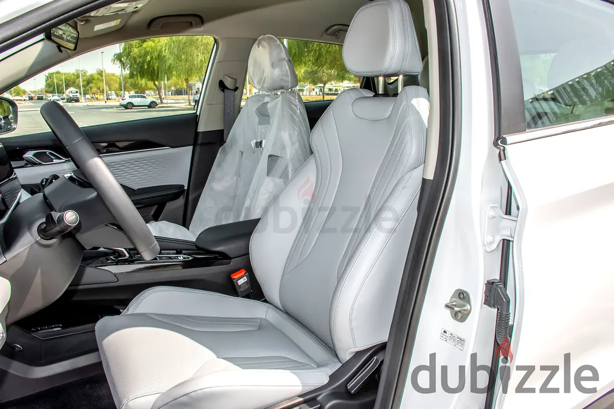 2027 Geely Coolray for Rent in Jumeirah Village Circle (JVC) photo 5