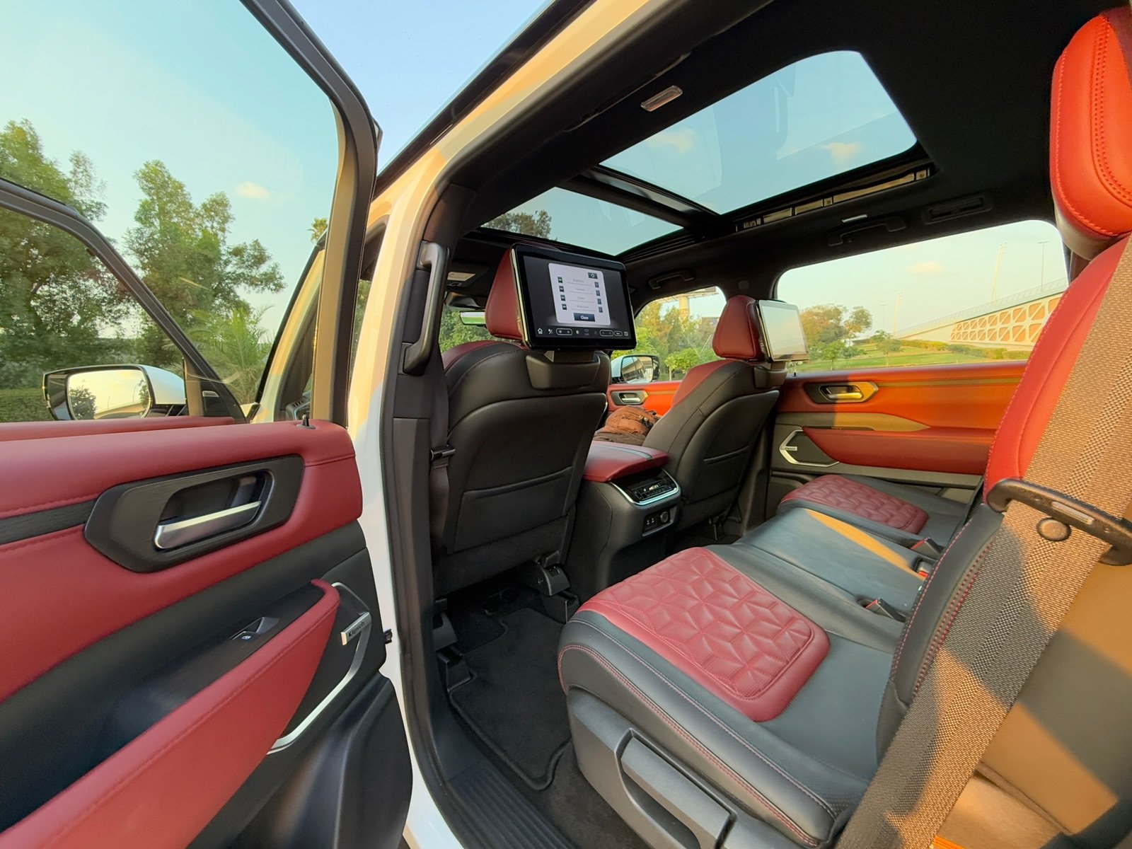 Rent 2025 Nissan Patrol Platinum in Dubai photo 8