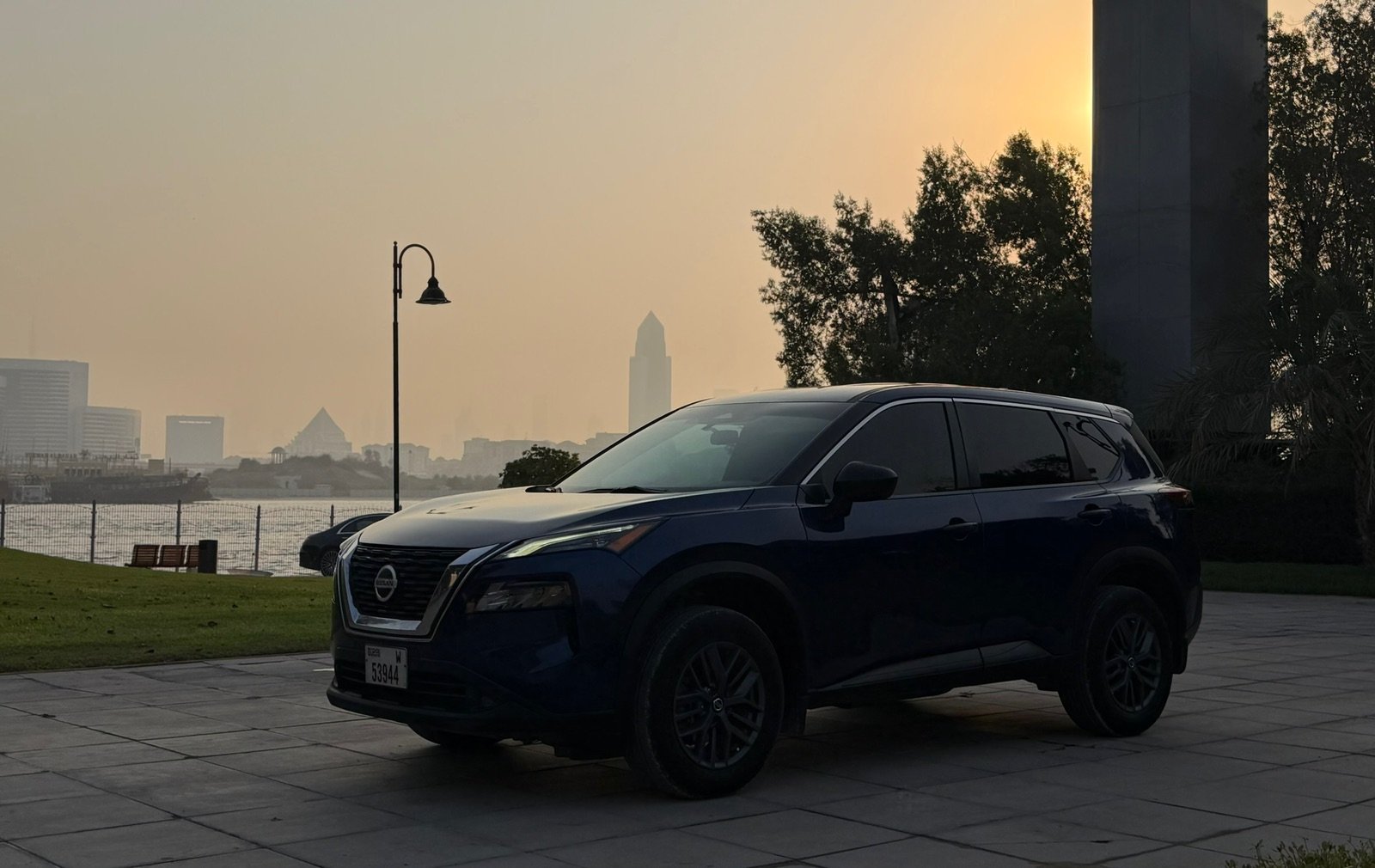 Hire Nissan X-Trail in Dubai (Blue, Automatic, VERONA A) photo 7