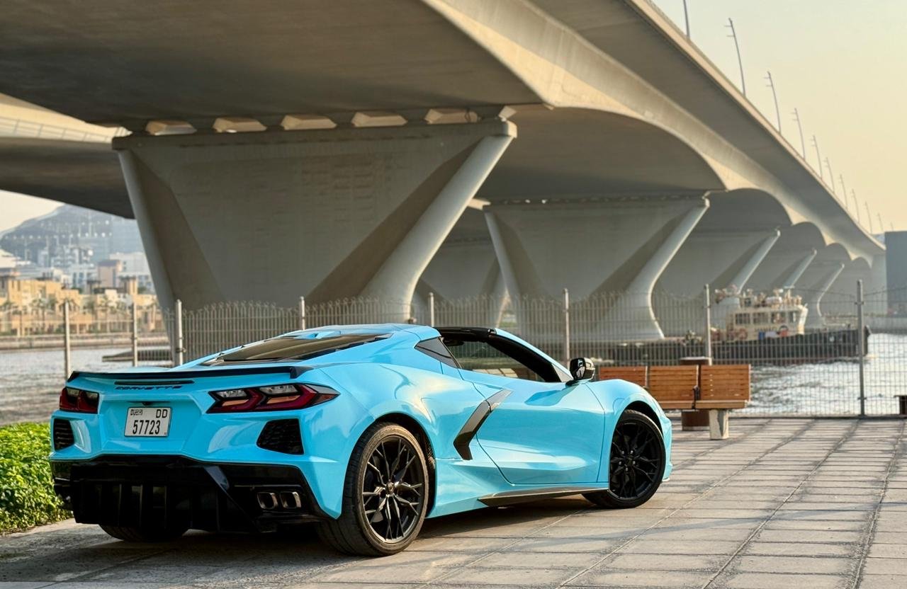 Rent Chevrolet Corvette C8 in Dubai photo 9