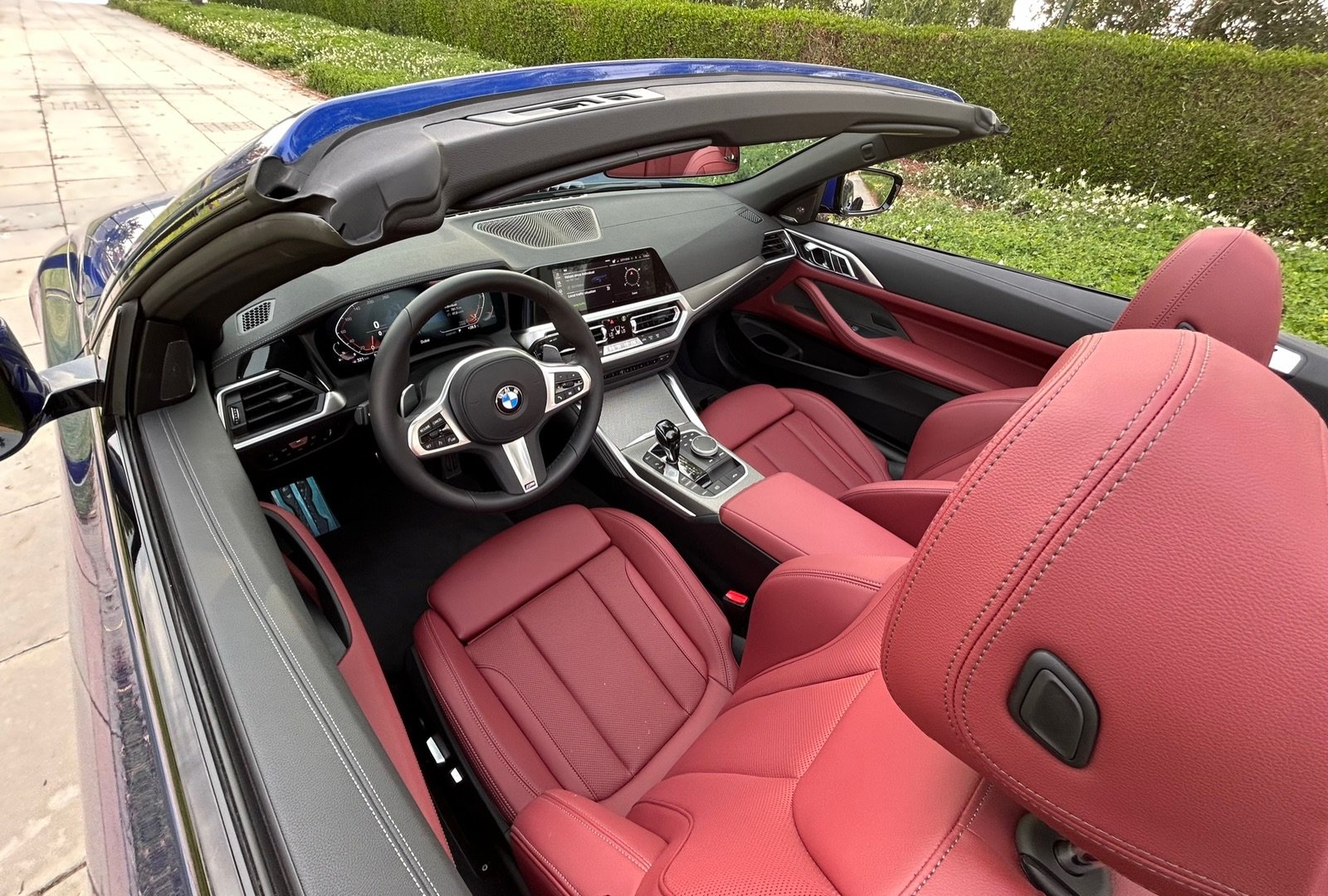 Hire BMW 4 Series Convertible in Dubai photo 6