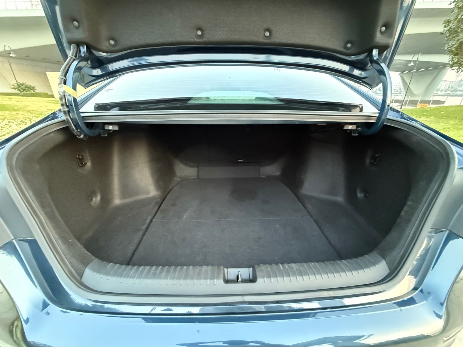 2024 Honda Accord for Rent in Dubai photo 9