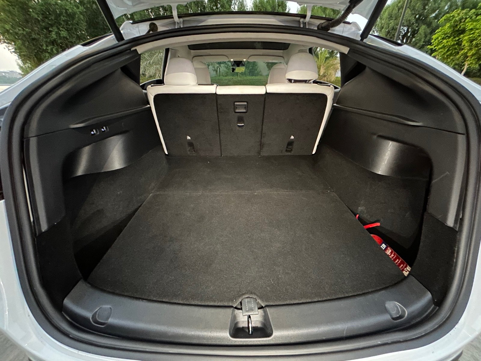 Tesla Model Y Long Range Rental in Dubai photo 8