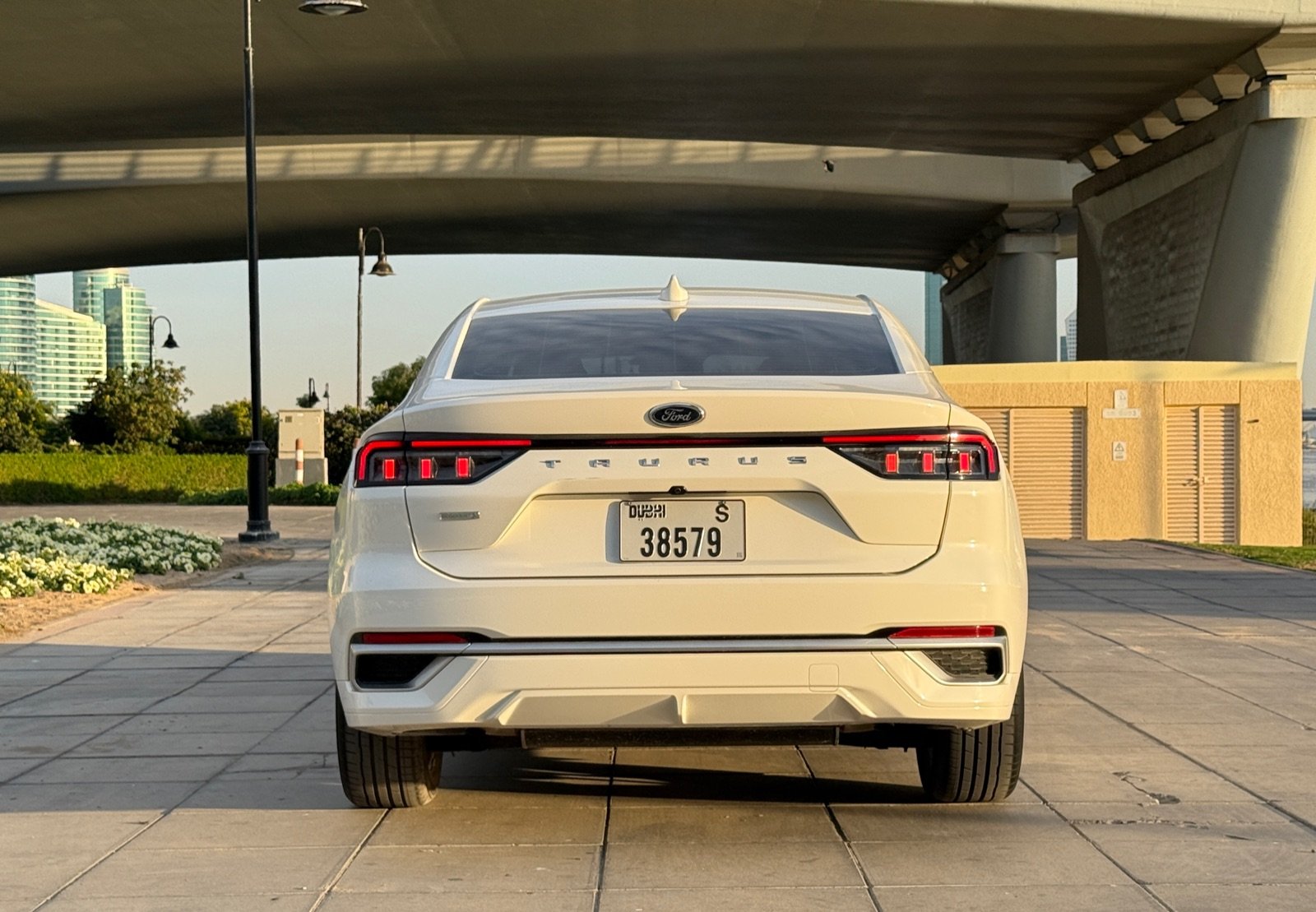 Ford Taurus Rental in Dubai photo 5