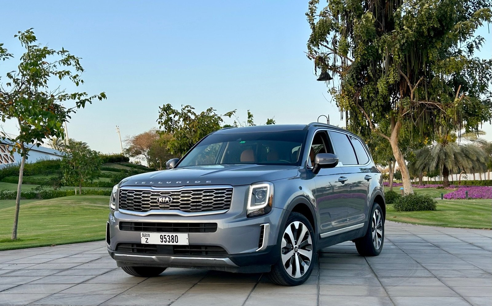 Rent Kia Telluride in Dubai rental in Dubai