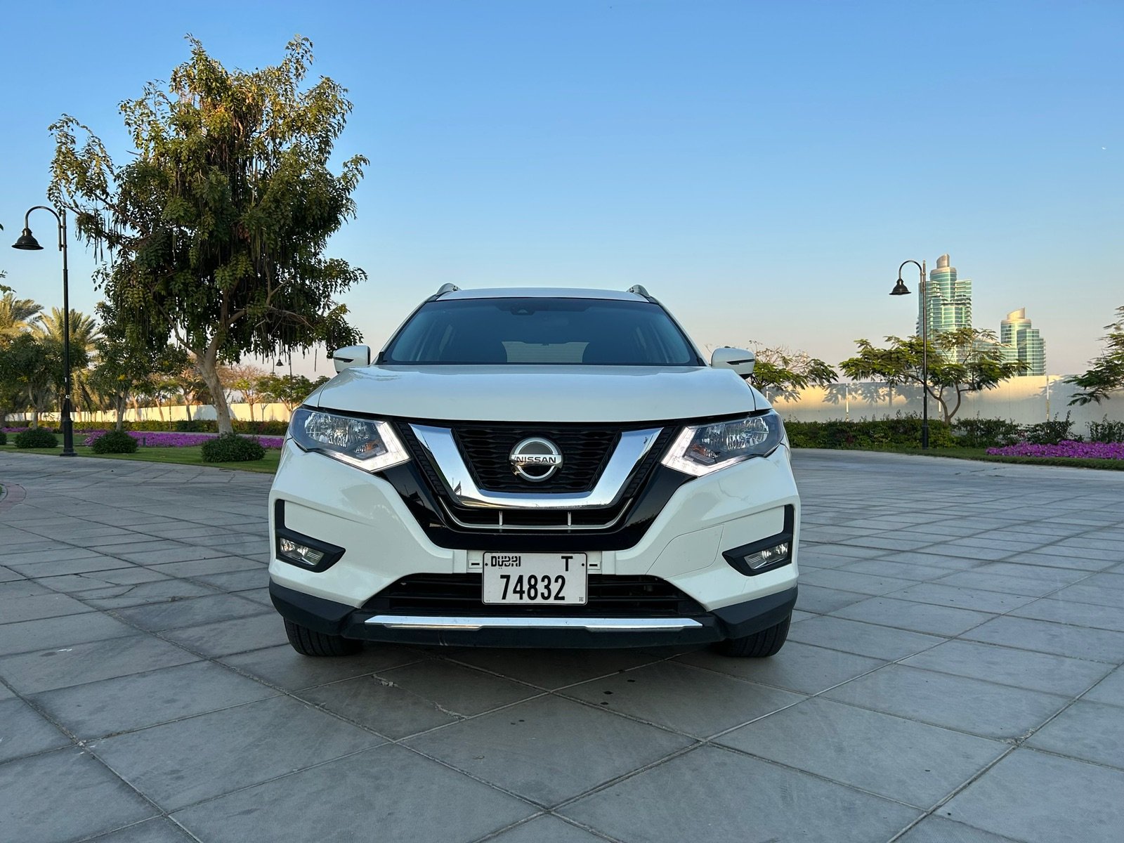 Rent Nissan X-Trail in Dubai photo 3