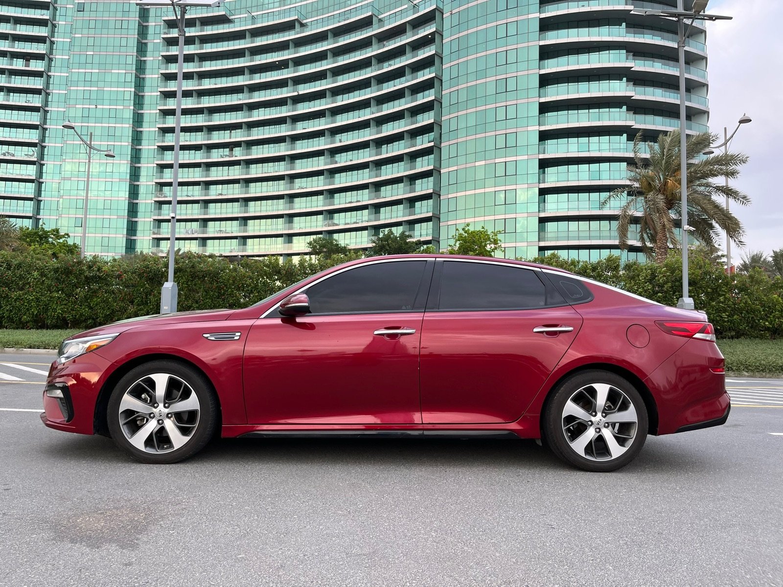 Kia Optima Rental in Dubai photo 4