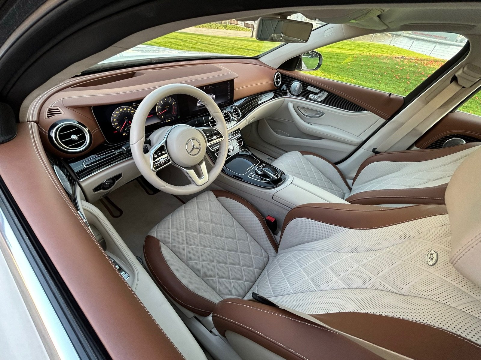 Hire Mercedes-Benz E450 AMG in Dubai photo 6
