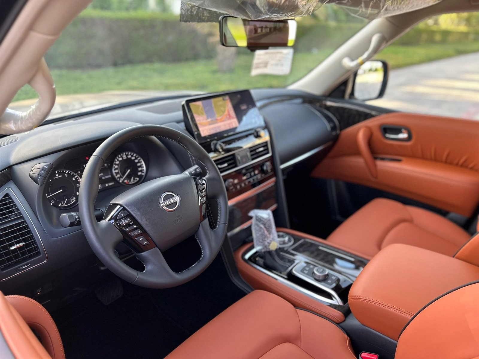 2023 Nissan Patrol Titanium for Rent in Dubai photo 5