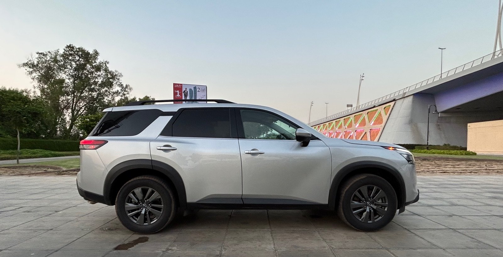Nissan Pathfinder Rental in Dubai photo 4