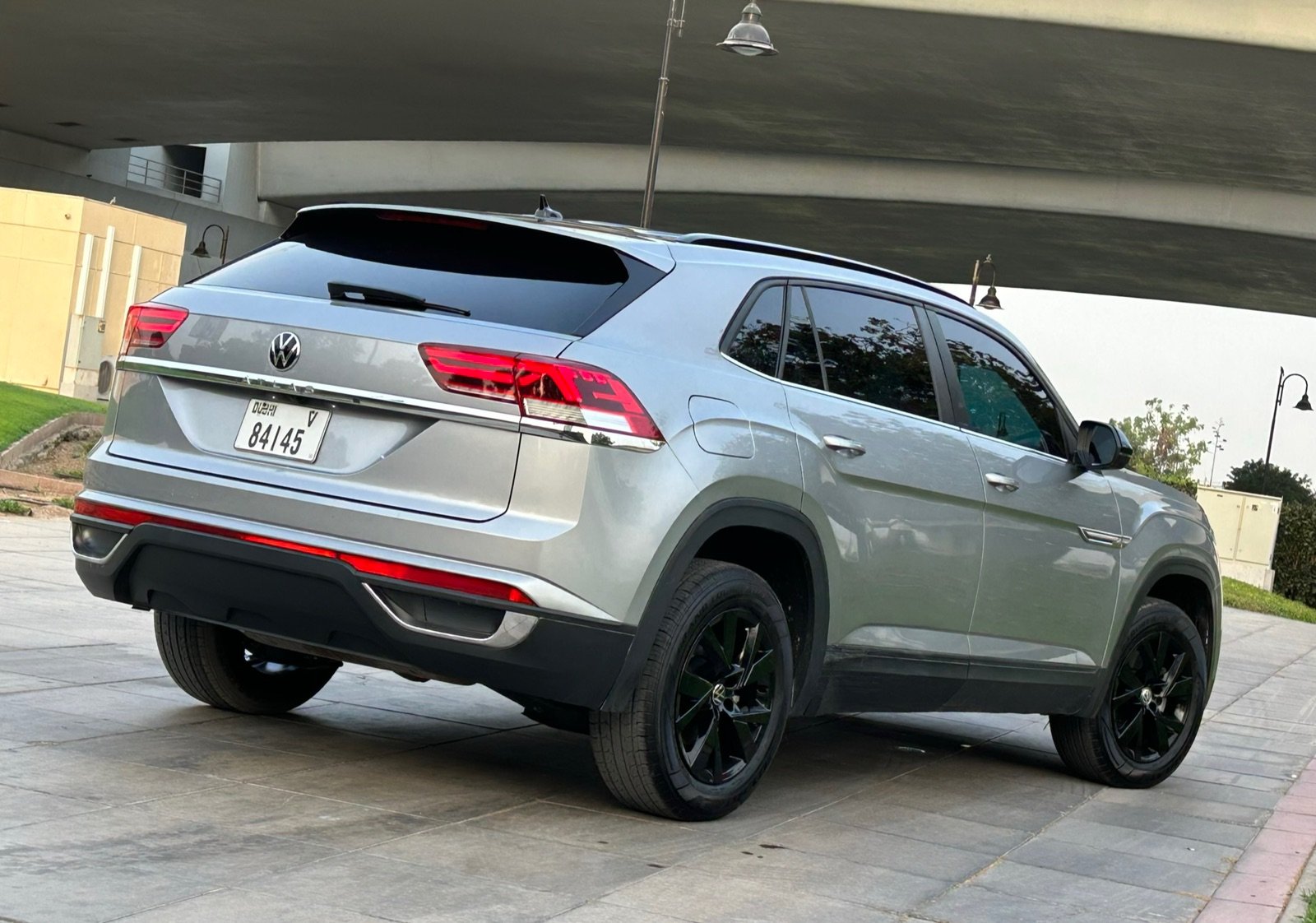 Volkswagen Atlas Cross Sport for Rent in Dubai photo 2