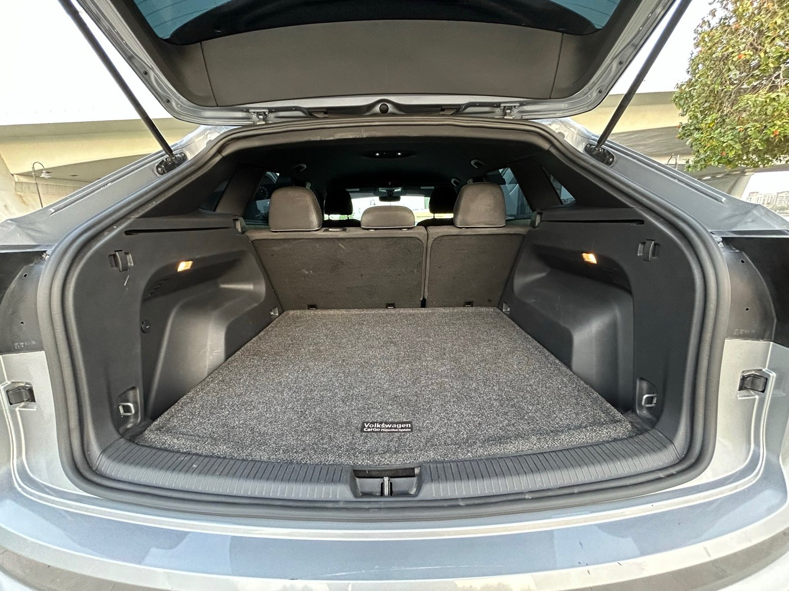 Volkswagen Atlas Cross Sport for Rent in Dubai photo 7