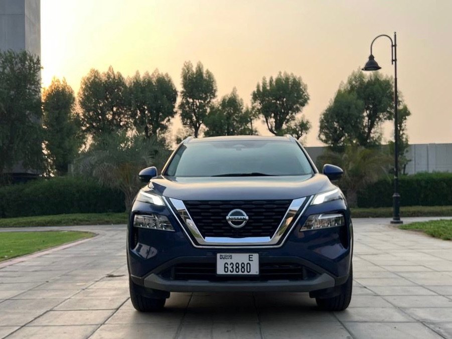 Hire Nissan X-Trail in Dubai (Blue, Automatic, VERONA A) photo 3