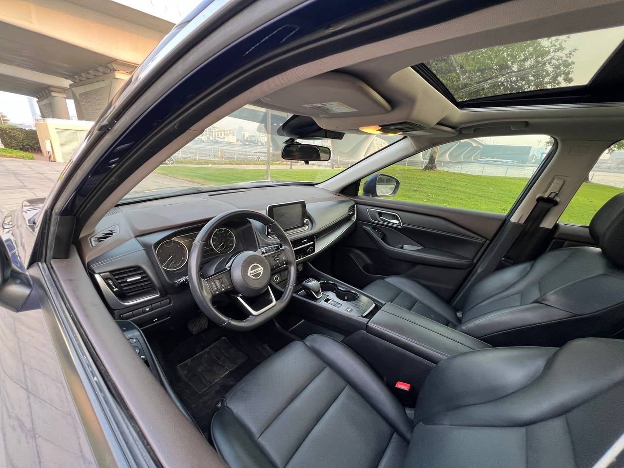 Hire Nissan X-Trail in Dubai (Blue, Automatic, VERONA A) photo 6