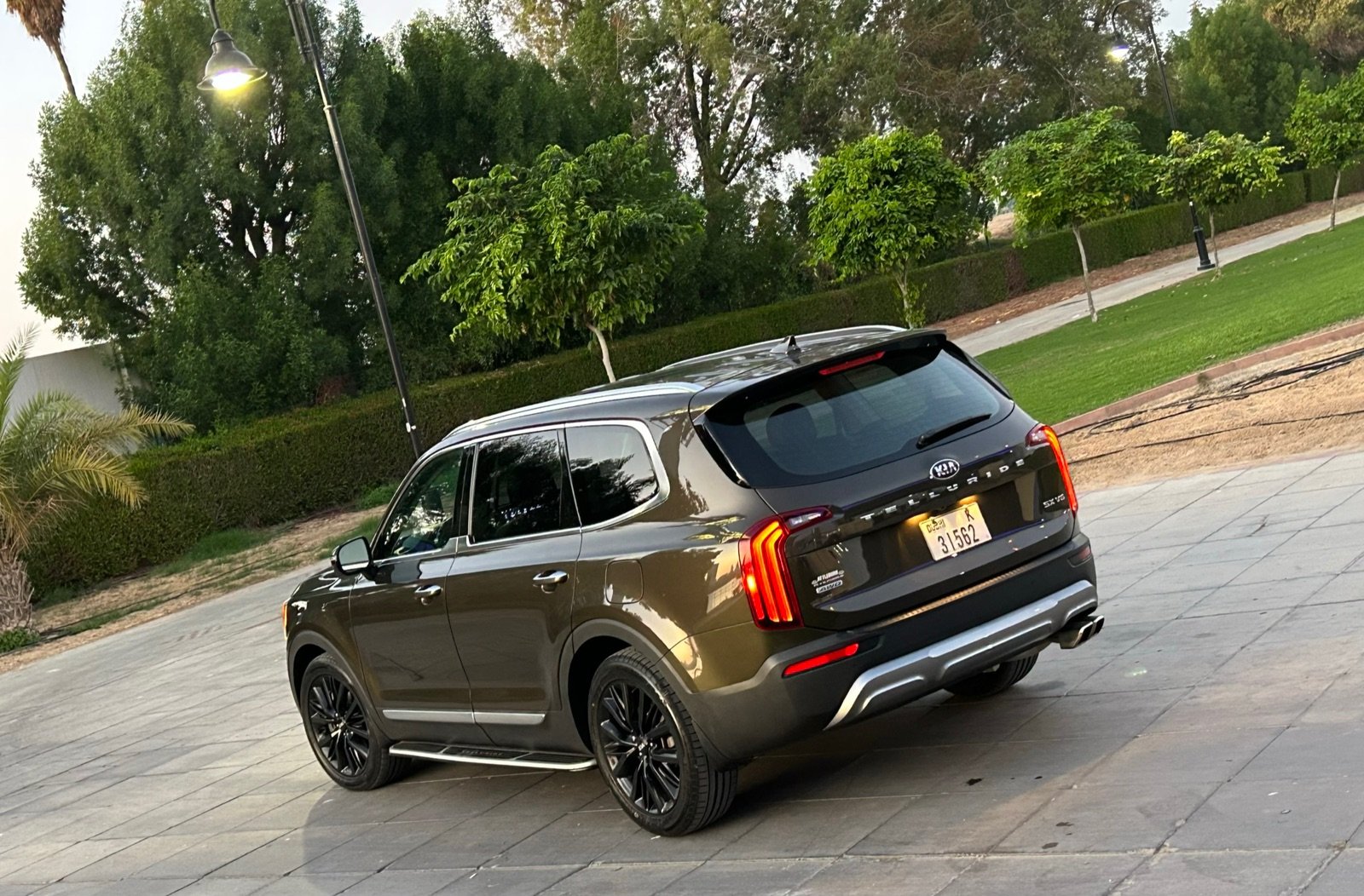 Kia Telluride VIP Rental in Dubai photo 2