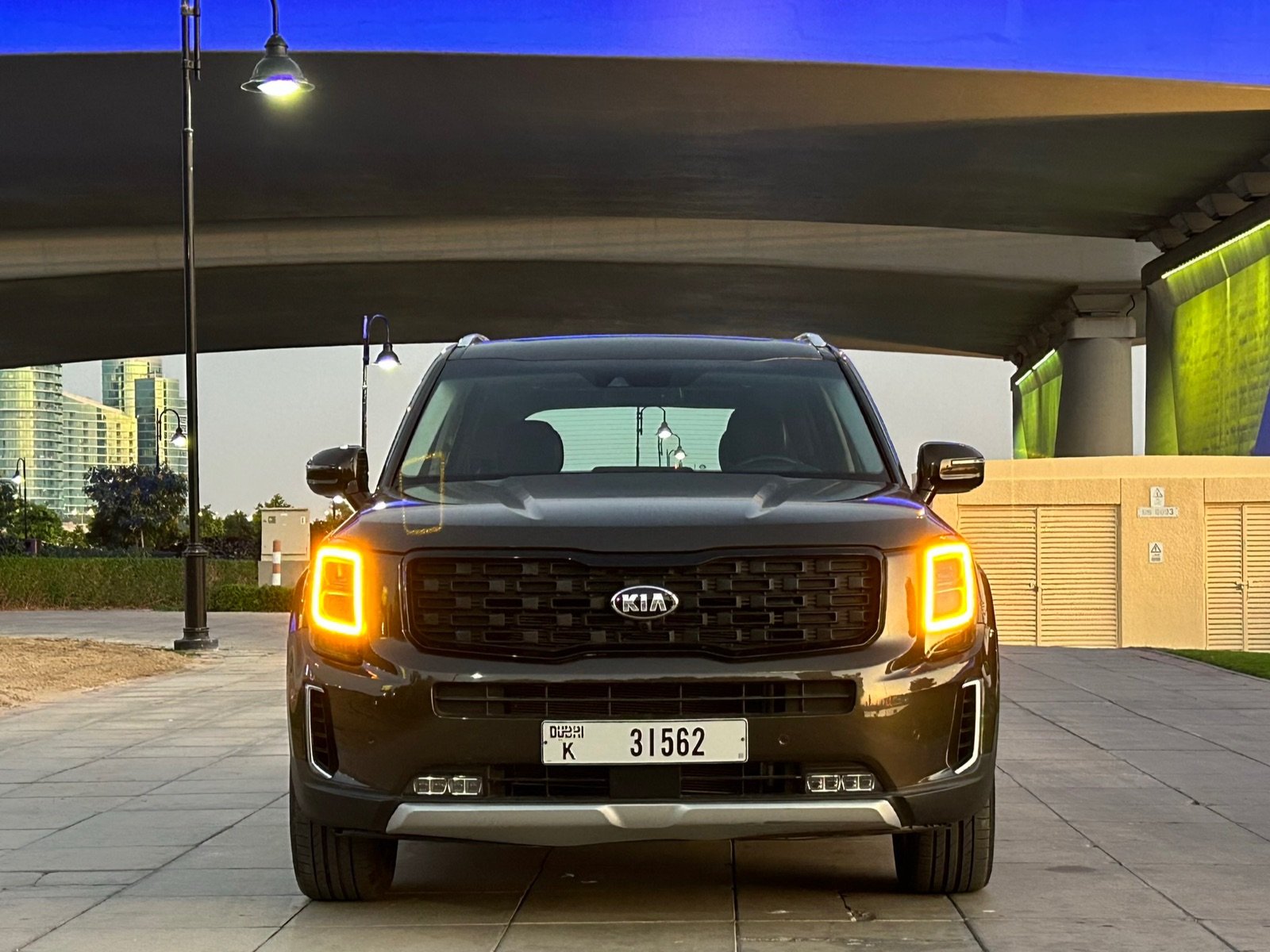 Kia Telluride VIP Rental in Dubai photo 3