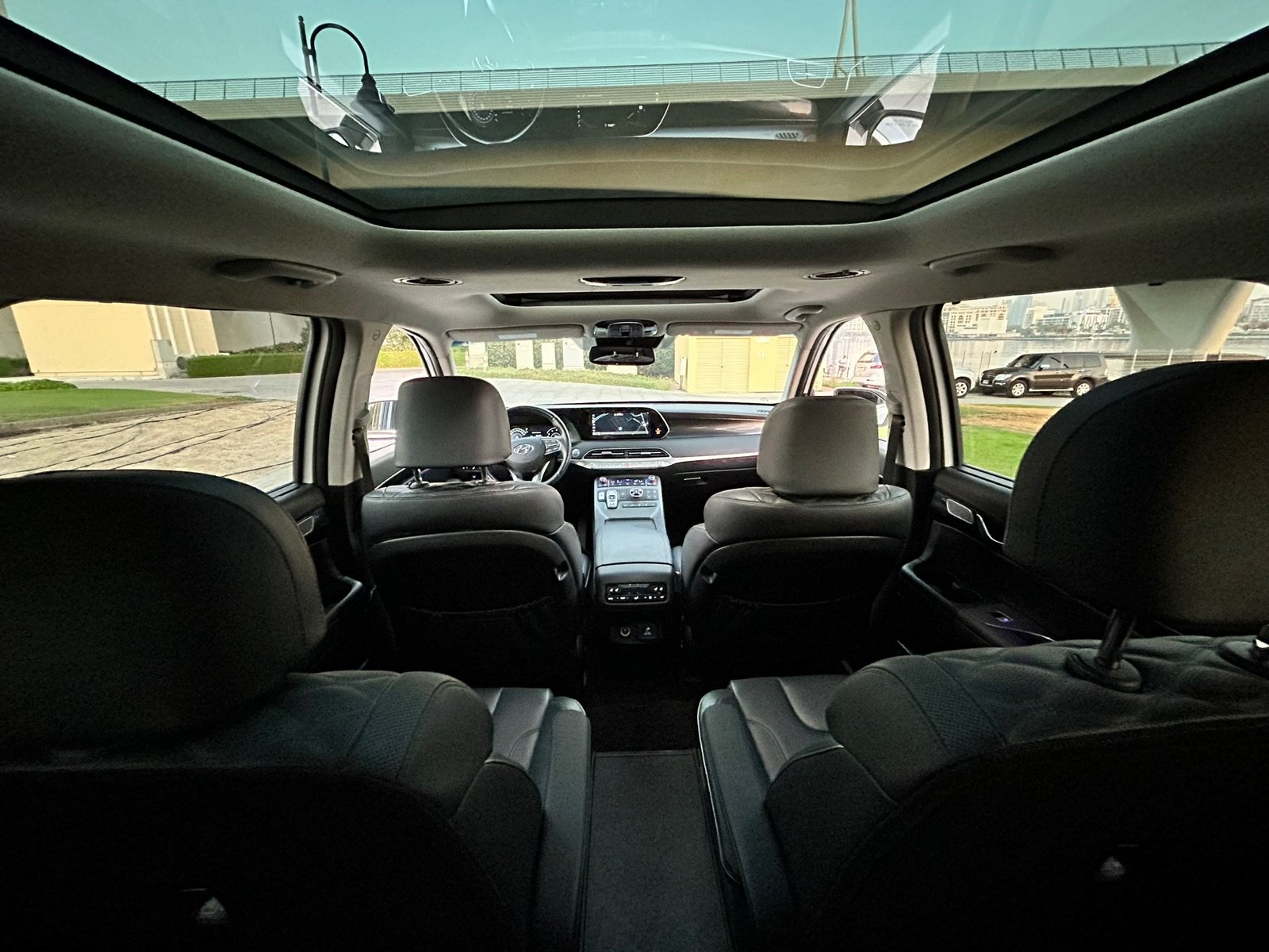 Hire Hyundai Palisade VIP in Dubai photo 8