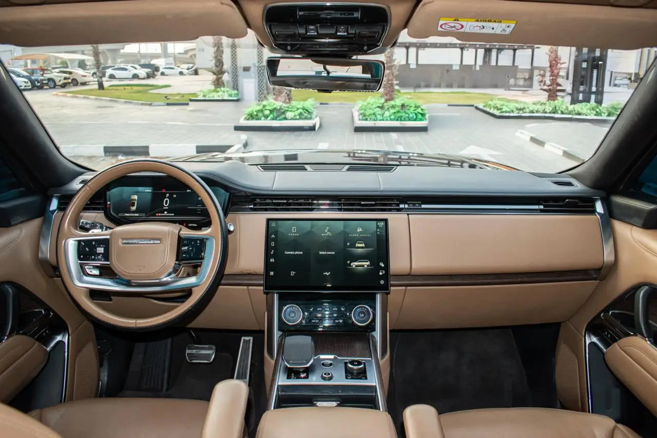 2023 Land Rover Range Rover Vogue Blue for Rent in Dubai photo 2
