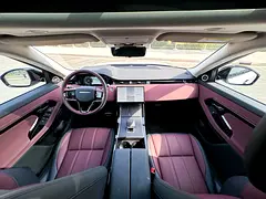 2025 Land Rover Range Rover Evoque for Rent in Al Barsha 1 photo 6