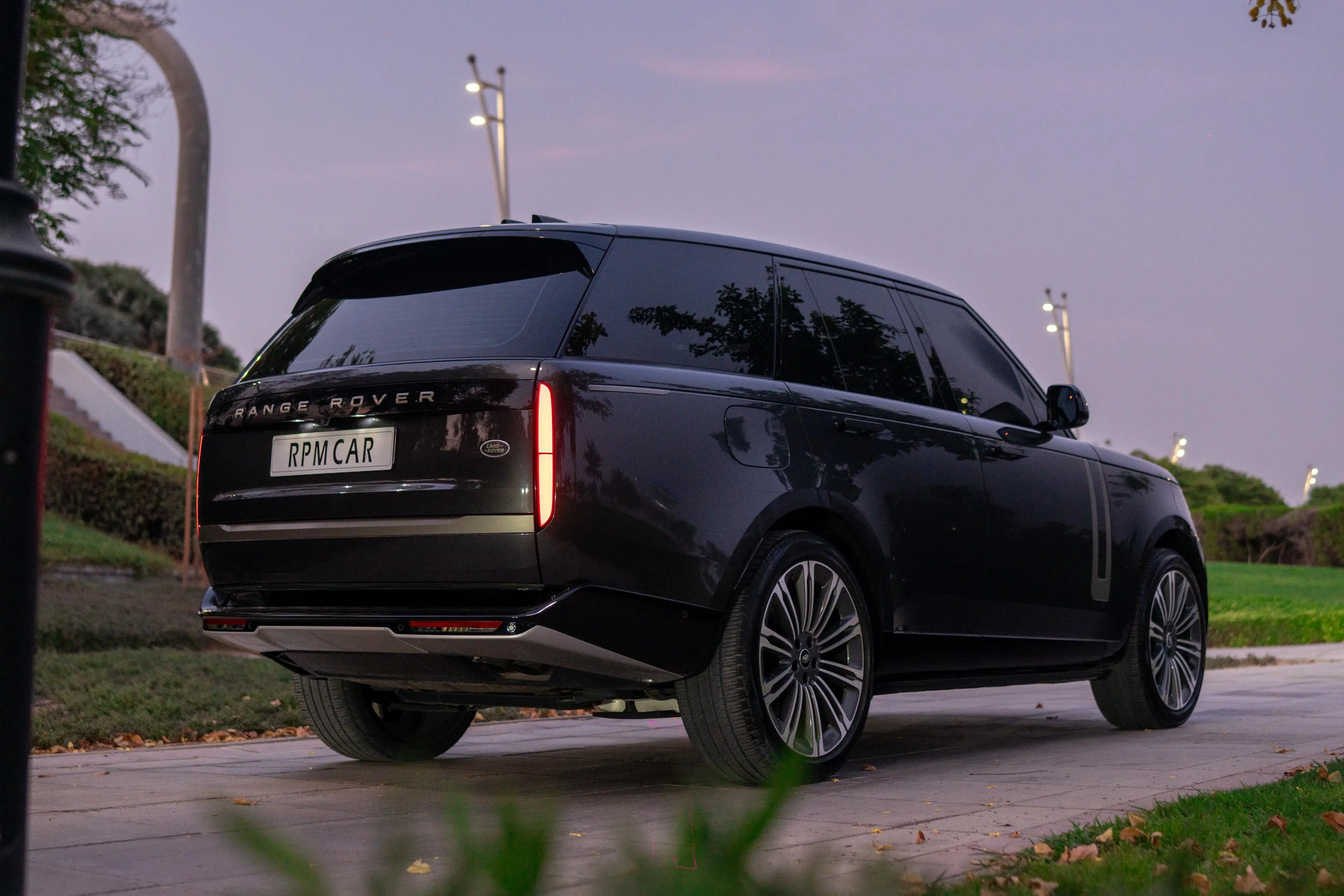 2023 Land Rover Range Rover Vogue Grey Rental in Dubai photo 2