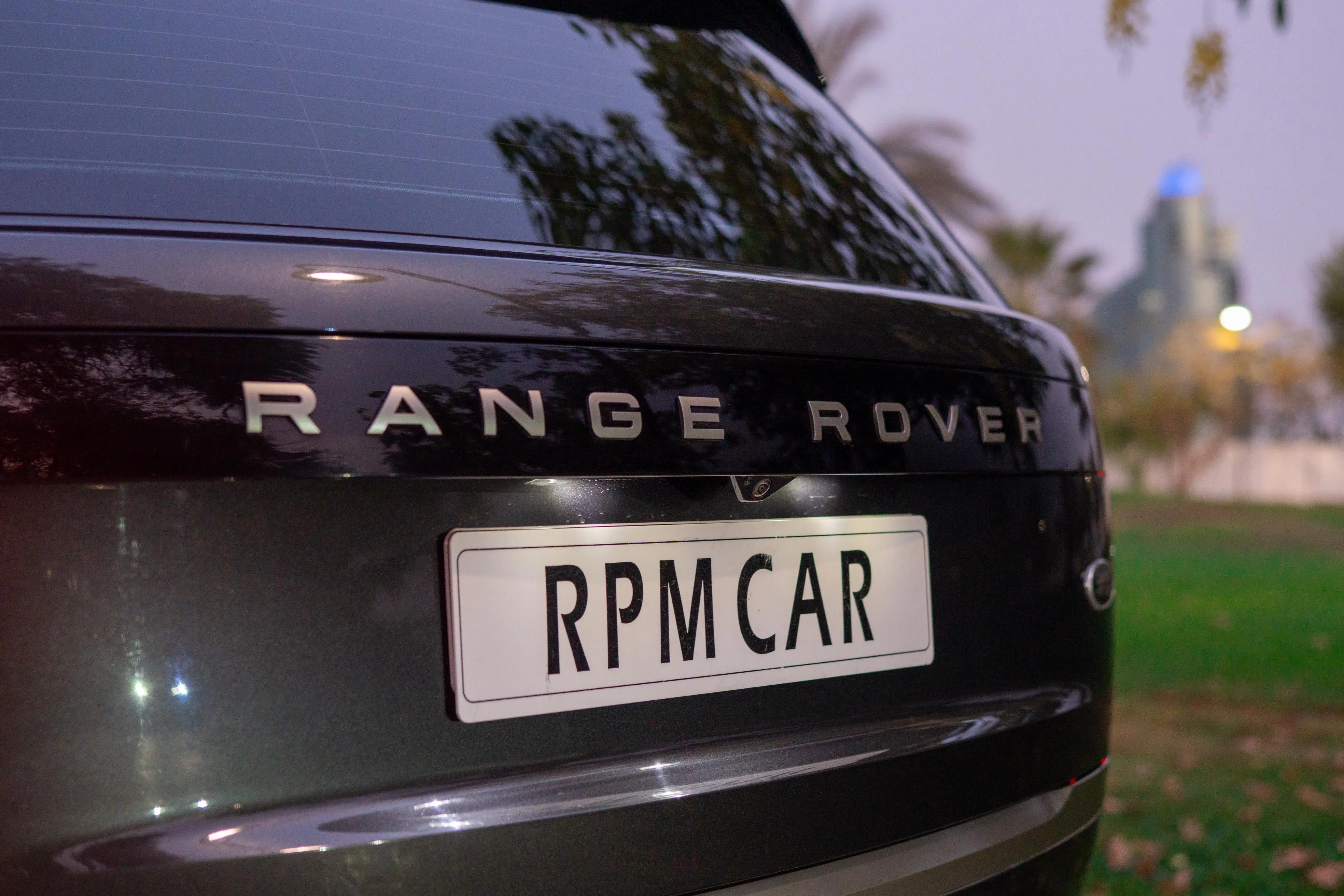 2023 Land Rover Range Rover Vogue Grey Rental in Dubai photo 3