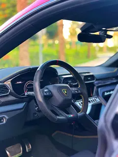 2023 Lamborghini Urus for Rent in Central Park photo 5