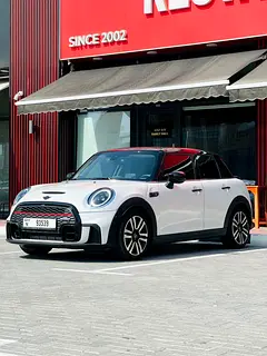 2024 MINI Cooper Rental in Sheikh Zayed Road photo 5